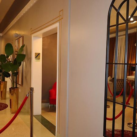 Tb Hotel Downtown Miami Exterior foto